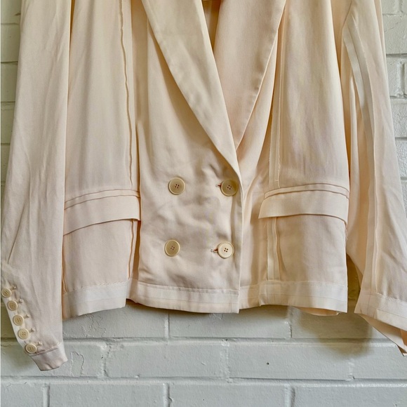 Maison Blanche Inside Out Oversized Unisex Blazer in Ivory, SZ L (4) NWT! - Picture 2 of 11